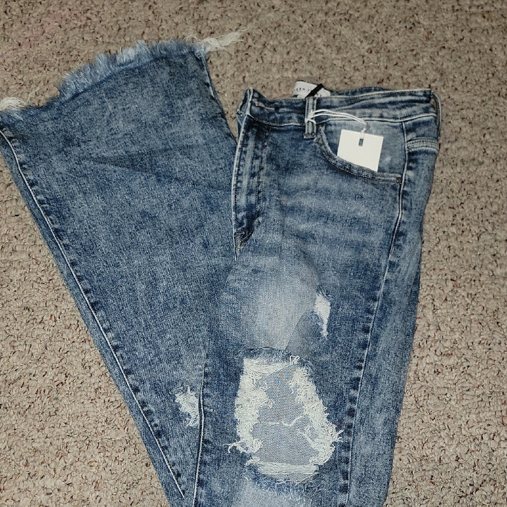 Trendy Distressed Wide Leg Jeans